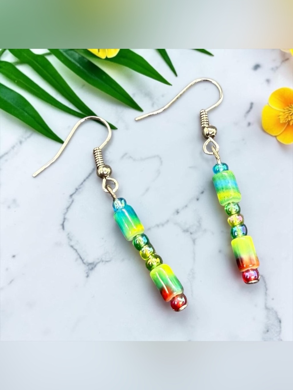 🏷️‼️5/$25🏷️‼️💚Handmade Multicolor Glass Bead Drop Earrings/NWOT💚
